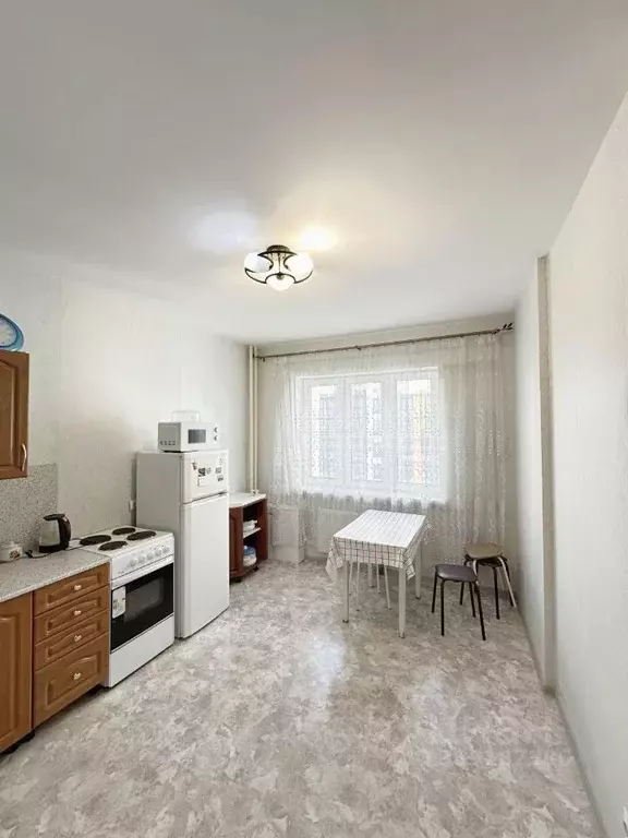 2-к кв. Башкортостан, Уфа ул. Энтузиастов, 12 (60.0 м) - Фото 1