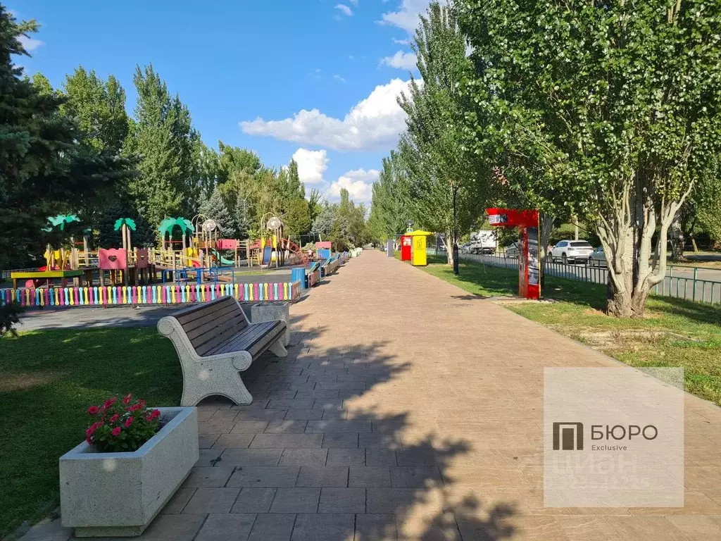 3-к кв. Волгоградская область, Волжский ул. Александрова, 26 (64.5 м) - Фото 1