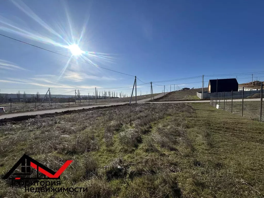 Участок в Севастополь с. Полюшко, ул. Юрия Линкина (4.0 сот.) - Фото 2