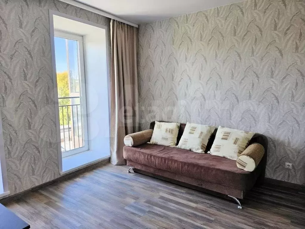 1-к. квартира, 47 м, 4/10 эт. - Фото 1