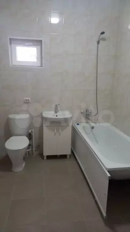 1-к. квартира, 48 м, 1/1 эт. - Фото 1