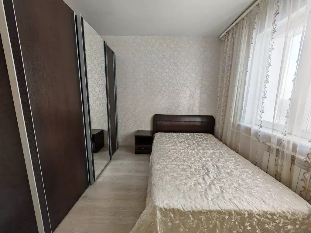 2-к кв. Новосибирская область, Новосибирск ул. Одоевского, 1/8 (50.0 ... - Фото 2