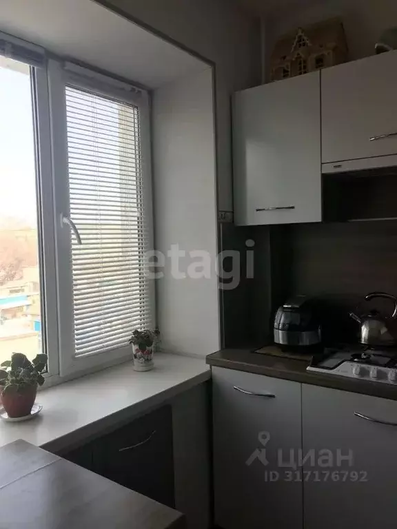 4-к кв. Амурская область, Благовещенск Партизанская ул., 25 (62.1 м) - Фото 0