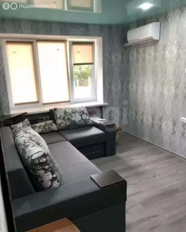 1-комнатная квартира: Евпатория, проспект Победы, 8 (28.3 м) - Фото 2