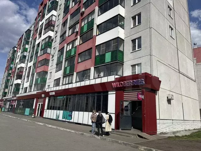 Продам торговое помещение, 76 м - Фото 0