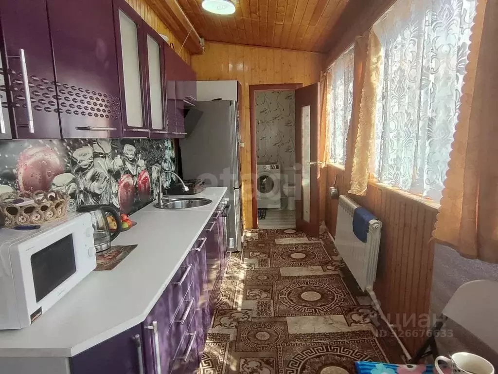 Дом в Камчатский край, Елизовский муниципальный округ, Малинка СНТ  ... - Фото 1