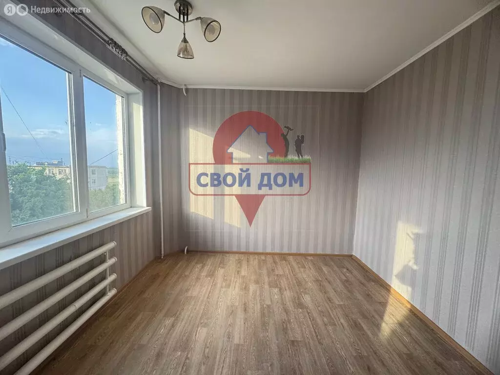 3-комнатная квартира: Орск, посёлок ОЗТП, улица Шалина, 5А (47.5 м) - Фото 1