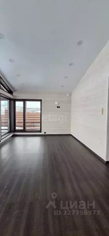 Дом в Алтайский край, Топчихинский район, с. Топчиха 110 (90 м) - Фото 1
