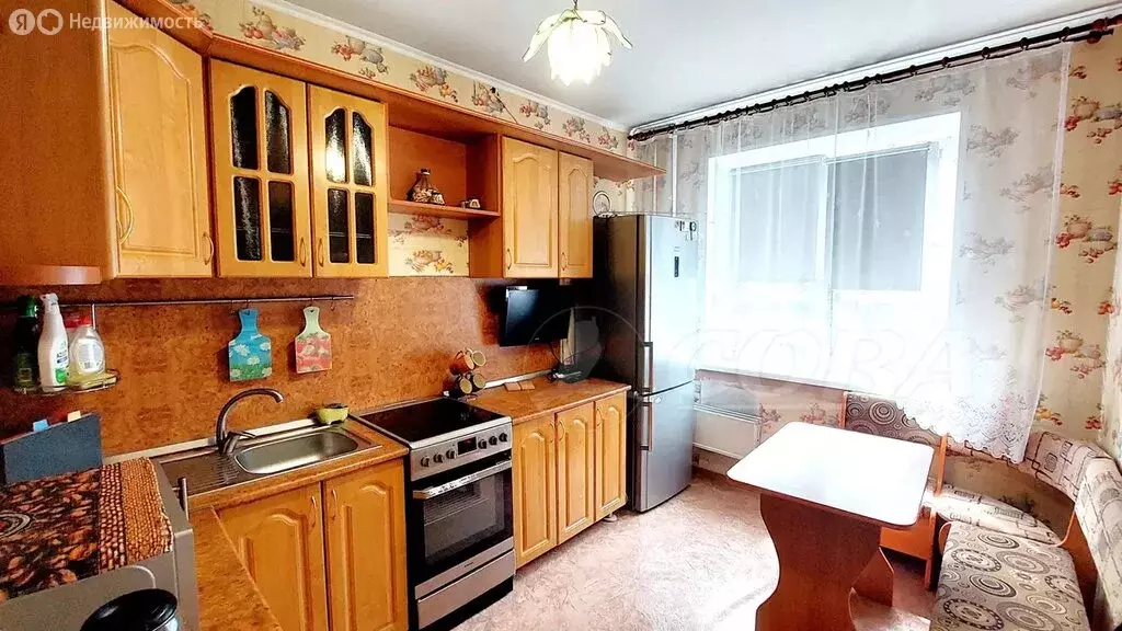 2-комнатная квартира: Тюмень, улица 30 лет Победы, 146 (50.7 м) - Фото 1
