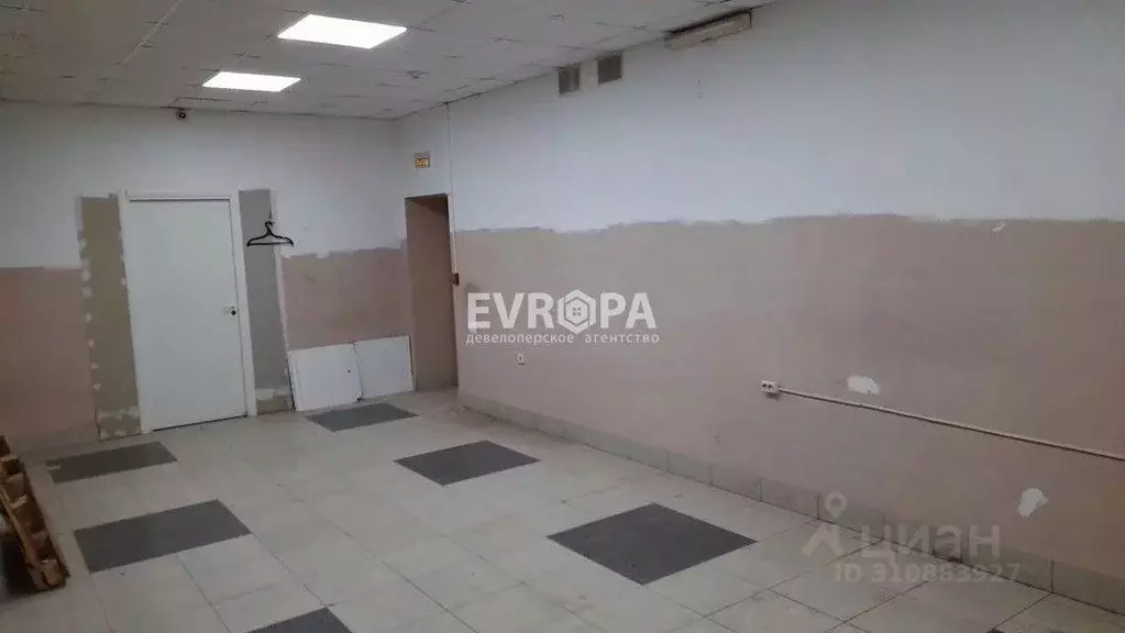 Помещение свободного назначения в Ульяновская область, Ульяновск ул. ... - Фото 0