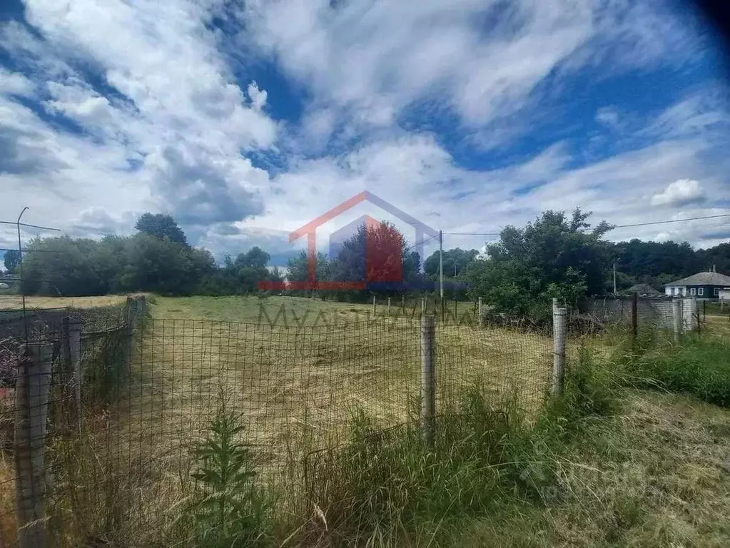 Участок в Белгородская область, Старооскольский городской округ, с. ... - Фото 1