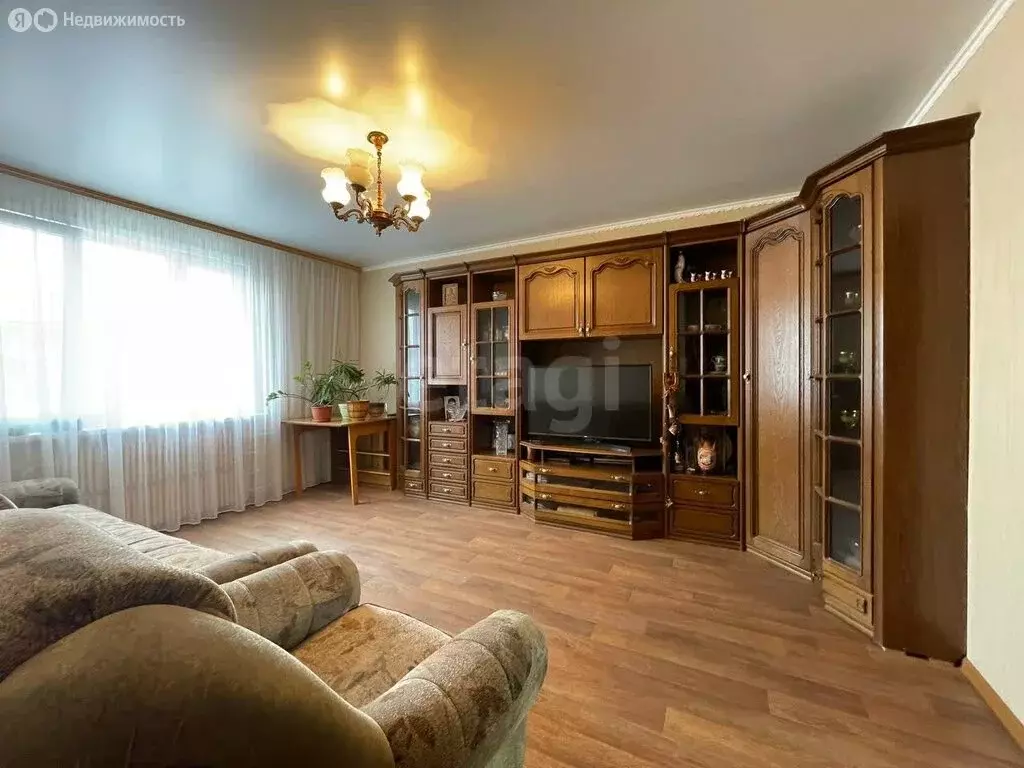 3-комнатная квартира: Воронеж, улица Кривошеина, 17 (56.7 м) - Фото 2