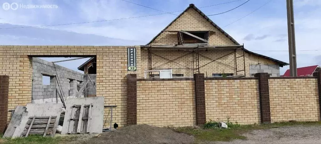 Дом в Южноуральск, улица Красина (59.1 м) - Фото 1