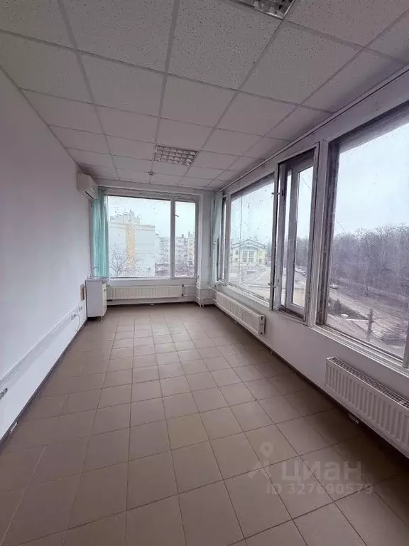 Офис в Ростовская область, Таганрог Социалистическая ул., 2 (18 м) - Фото 1