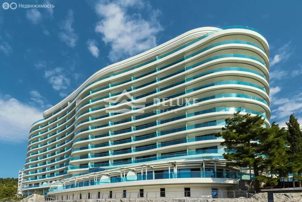 Квартира-студия: Ялта, улица Дражинского, 53 (56.9 м) - Фото 1