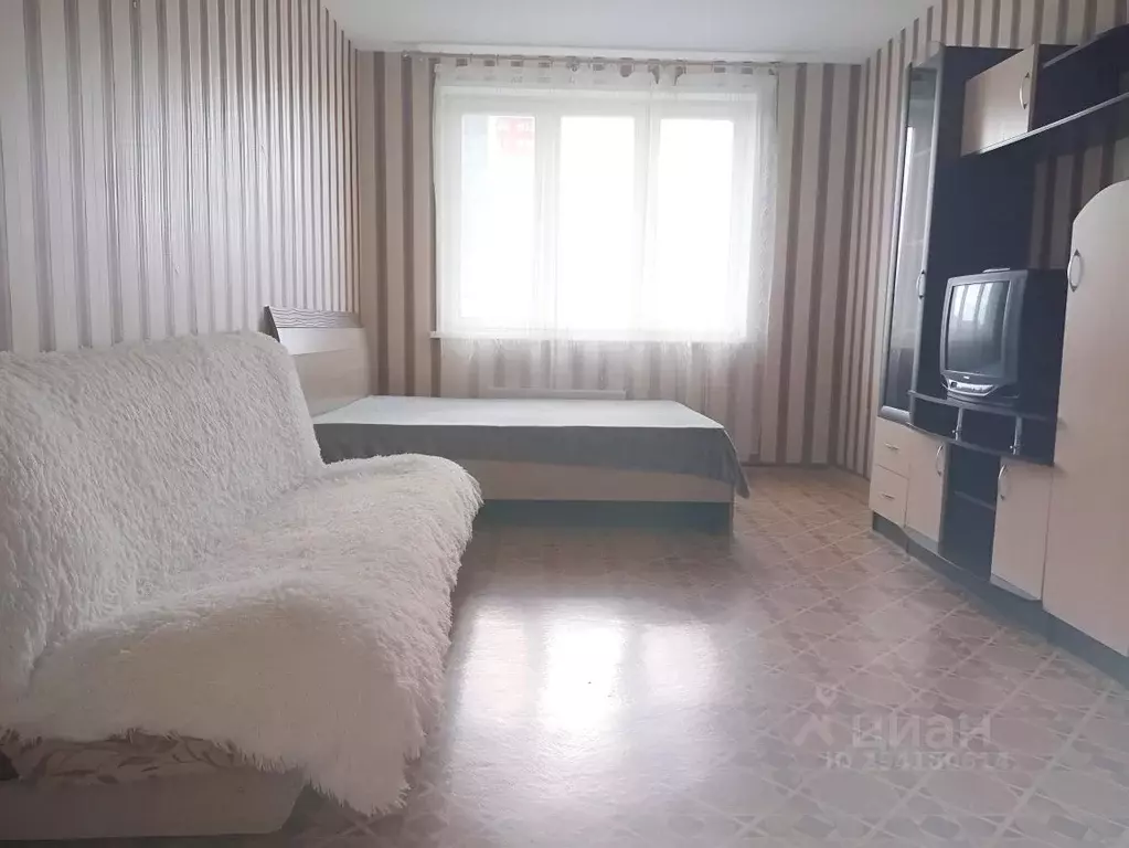 1-к кв. Красноярский край, Красноярск Взлетка мкр, ул. Батурина, 36 ... - Фото 0