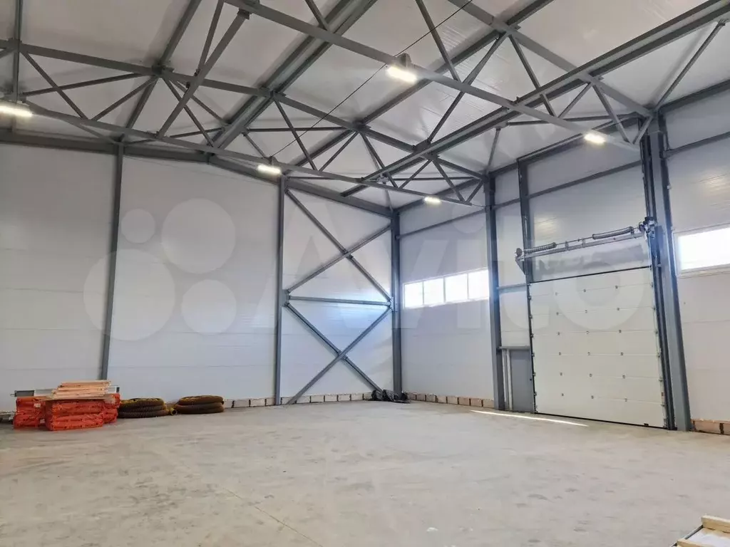 Склад, помещение свободного назначения ангар 750м - Фото 1