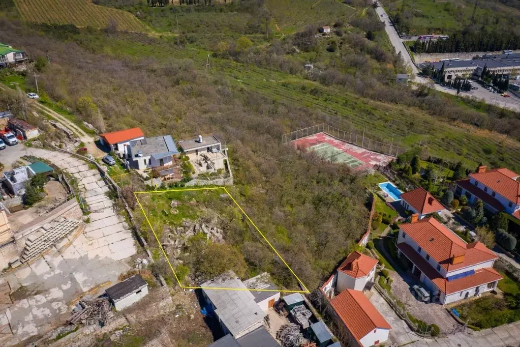 Участок в Крым, Ялта городской округ, Гурзуф пгт ул. Ялтинская, 22Е ... - Фото 0