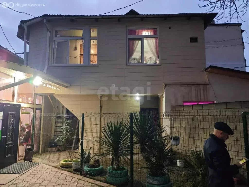 2-комнатная квартира: Симферополь, проспект Кирова, 70 (28.4 м) - Фото 1