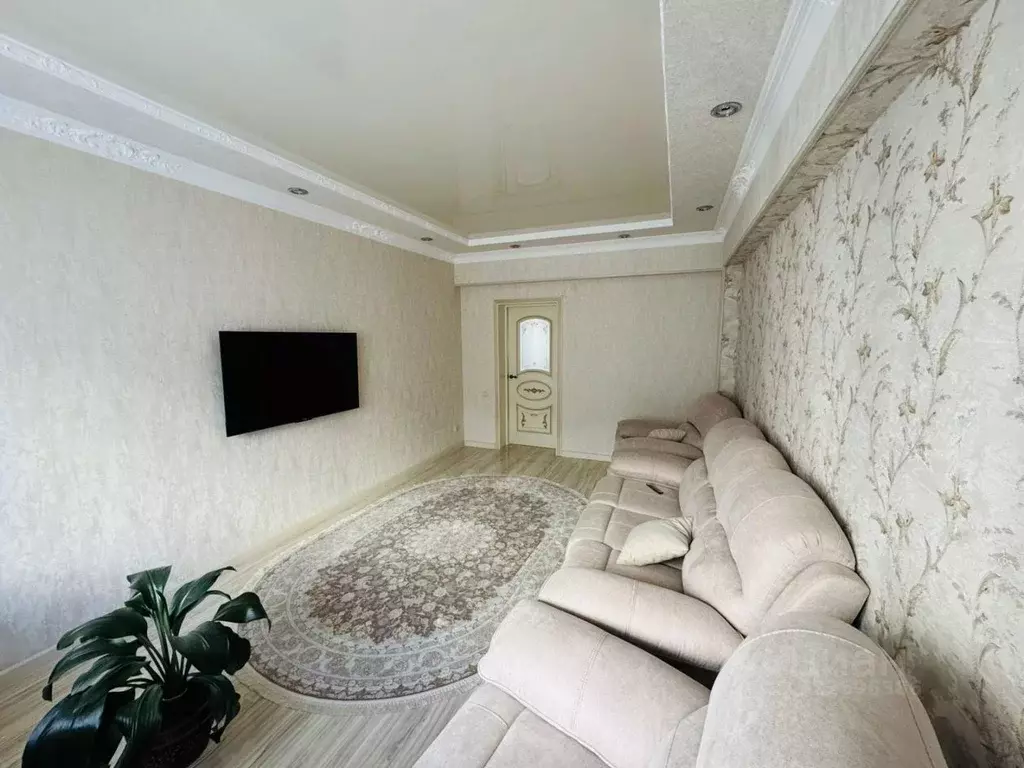 3-к кв. Кабардино-Балкария, Нальчик ул. Шарданова (93.0 м) - Фото 1