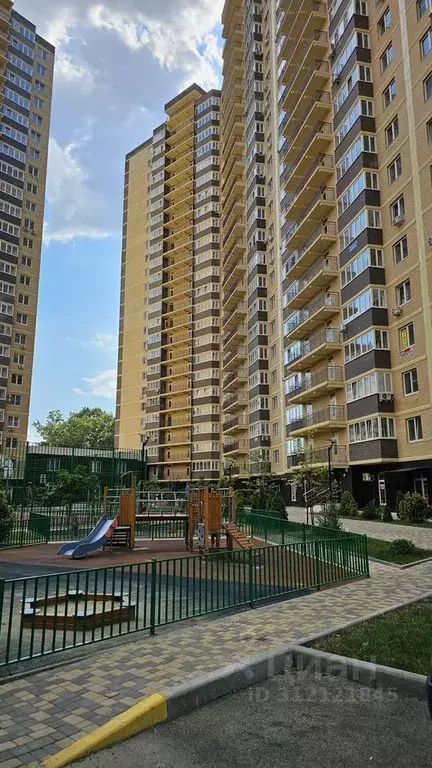 2-к кв. Краснодарский край, Краснодар ул. Домбайская, 55к7 (63.0 м) - Фото 1