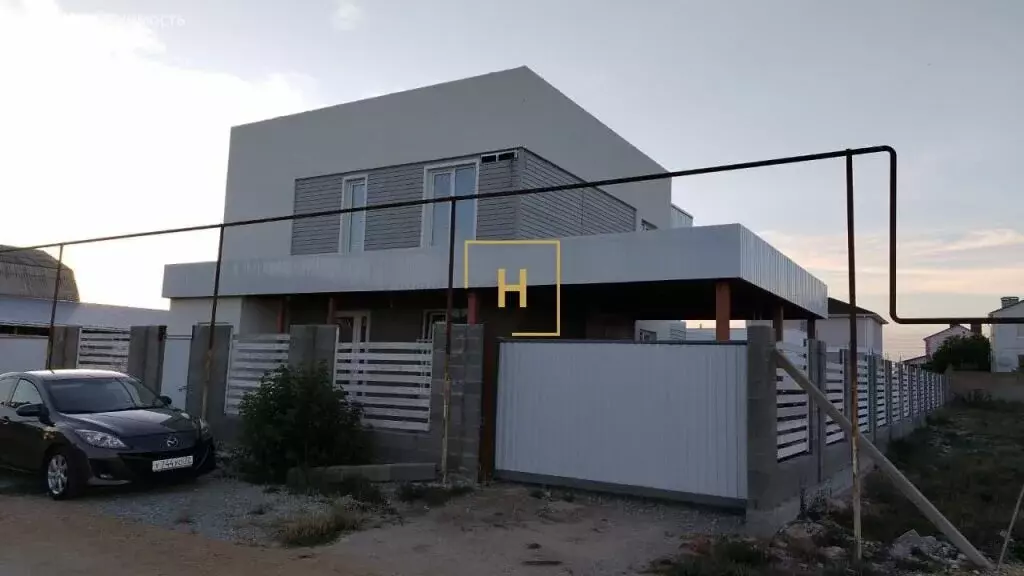 Дом в Сакский район, село Молочное (127 м) - Фото 1