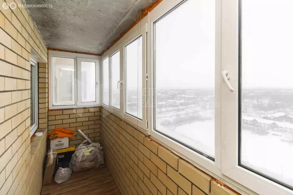 1-комнатная квартира: Тюмень, Западносибирская улица, 2 (32.6 м) - Фото 1