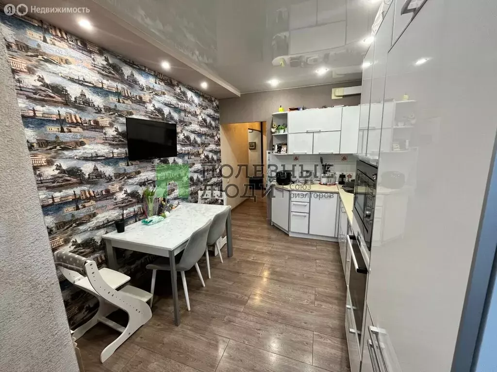 2-комнатная квартира: Ангарск, 32-й микрорайон, 19 (59.5 м) - Фото 2