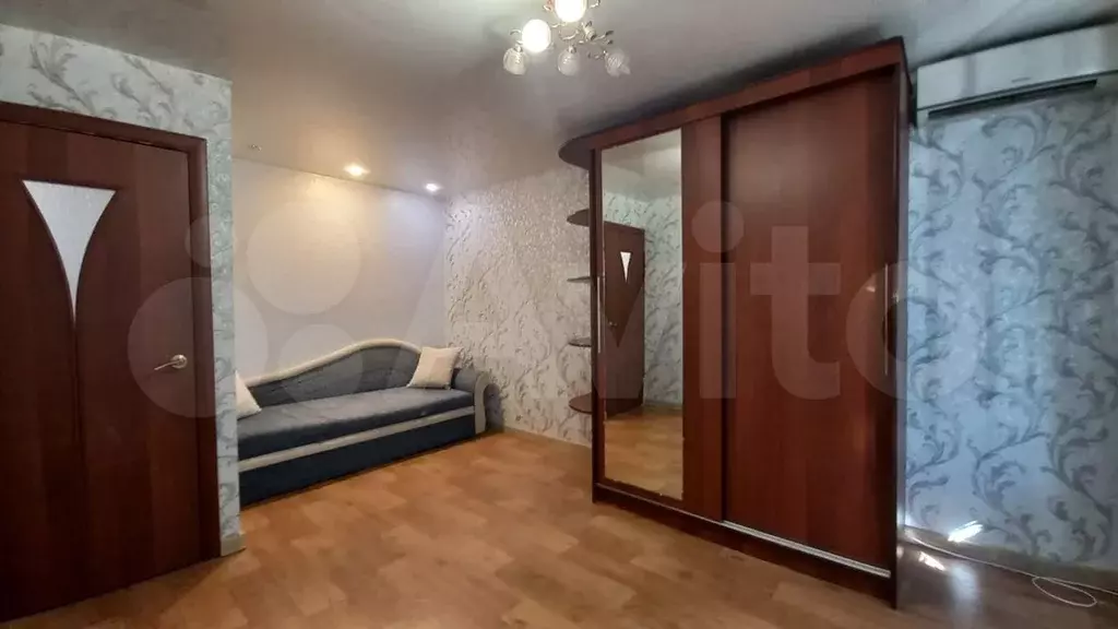 1-к. квартира, 30 м, 5/5 эт. - Фото 0