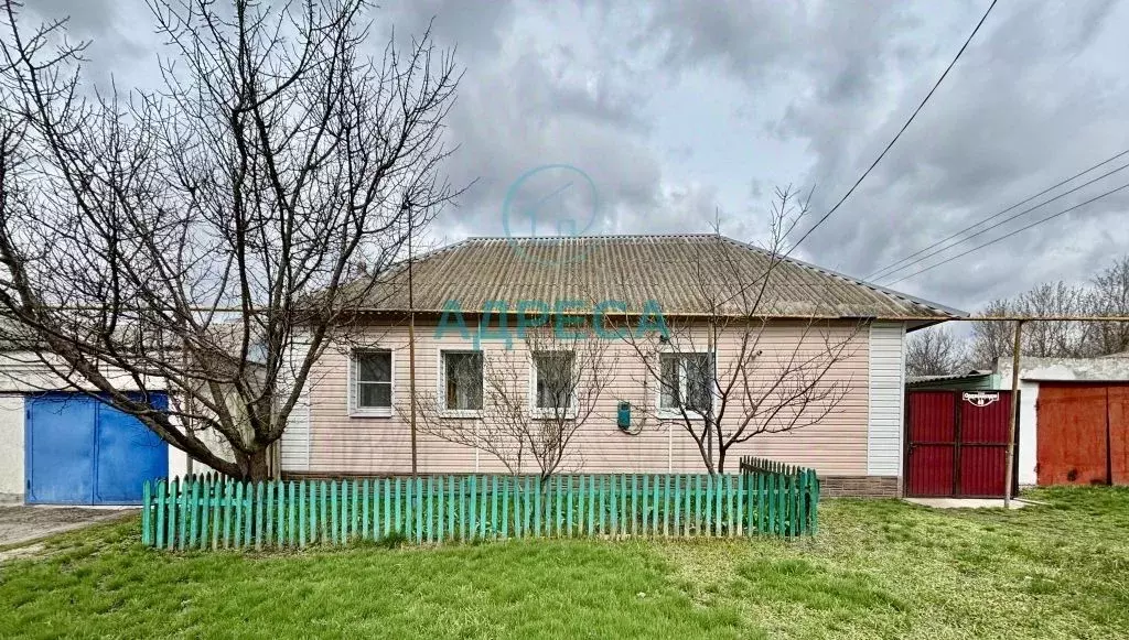 Дом в Белгородская область, Поселок Чернянка городское поселение, ... - Фото 1