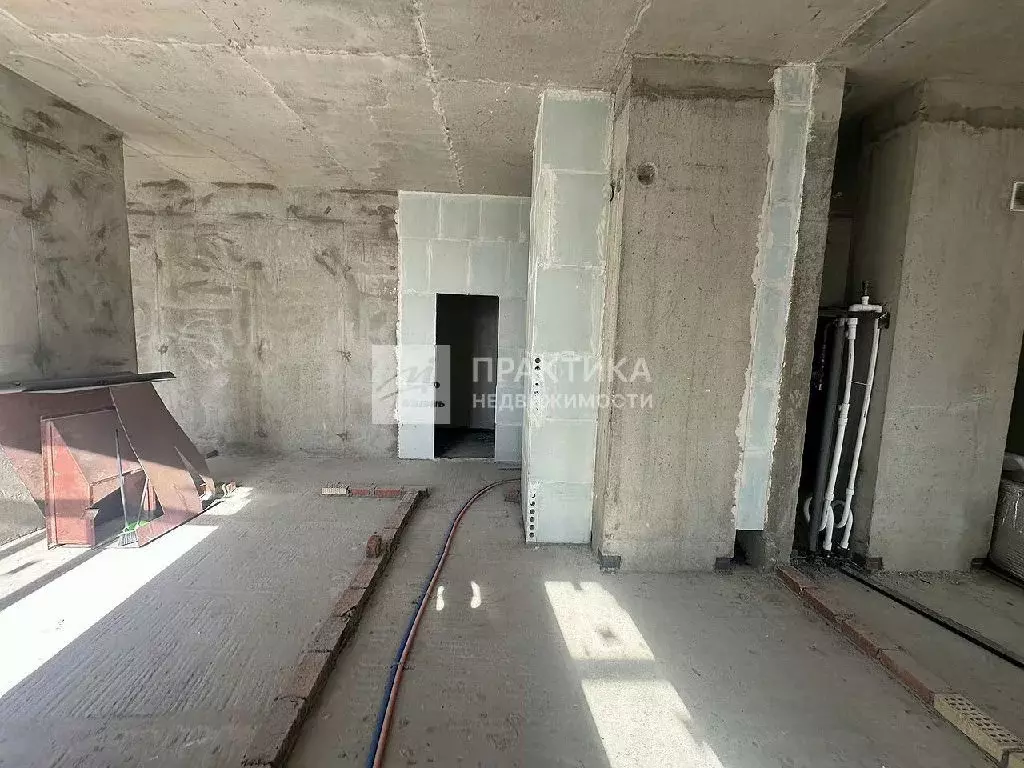 Продается 3-комнатная квартира - Фото 1