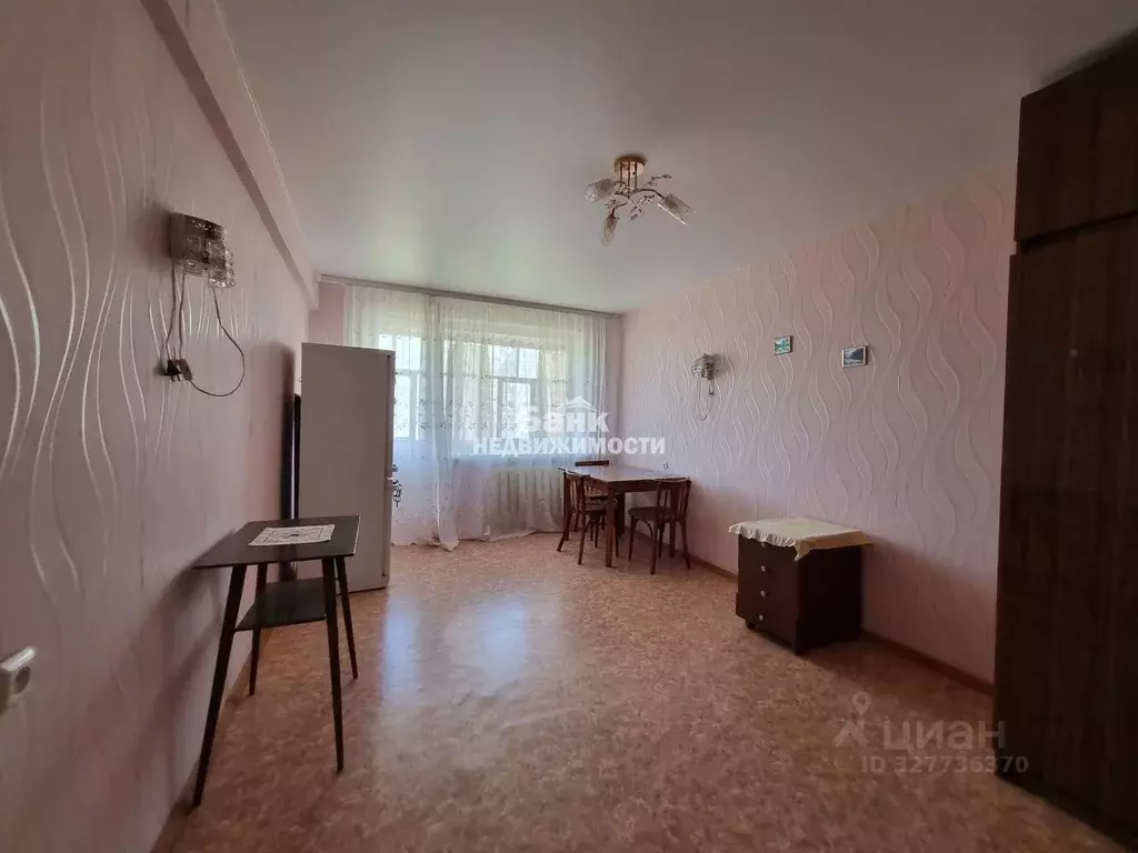 3-к кв. Саратовская область, Балаково Комсомольская ул., 39 (62.8 м) - Фото 1