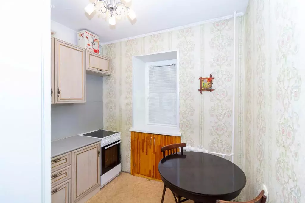 3-комнатная квартира: Тюмень, улица Николая Чаплина, 117 (71.5 м) - Фото 2