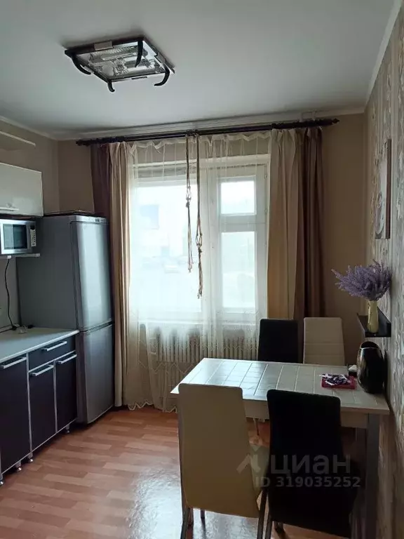 3-к кв. Белгородская область, Старый Оскол Северный мкр, 27 (63.0 м) - Фото 1