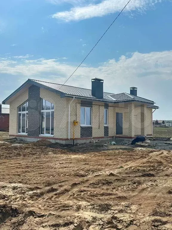 Дом 100 м на участке 10 сот. - Фото 0