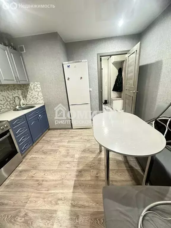 1-комнатная квартира: Тюмень, Арктическая улица, 1к1 (42.1 м) - Фото 1