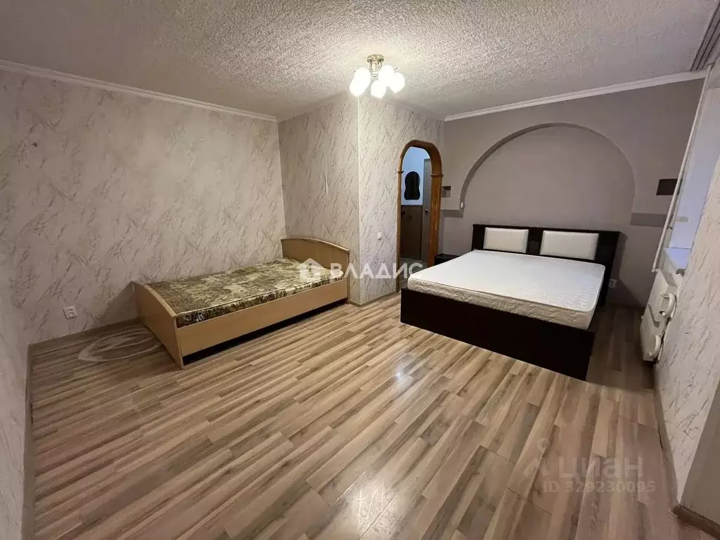 1-к кв. Белгородская область, Старый Оскол Рудничный мкр, 15 (37.0 м) - Фото 2