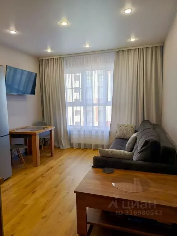 2-к кв. Новосибирская область, Новосибирск ул. Есенина, 12Б (41.0 м) - Фото 0