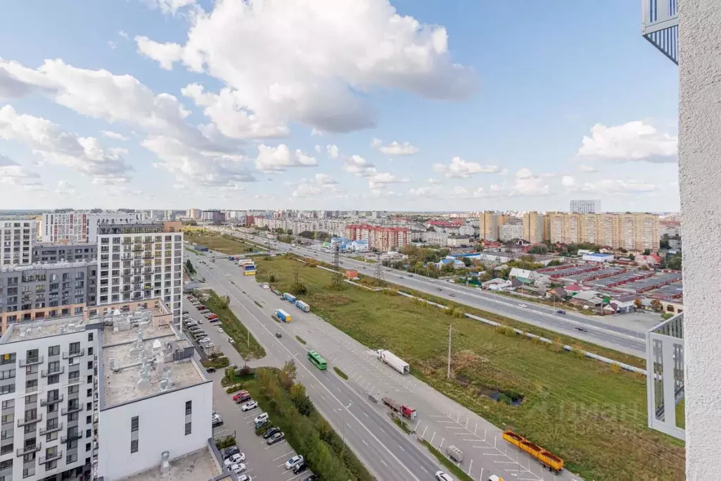 1-к кв. Тюменская область, Тюмень ул. Арктическая, 9 (34.2 м) - Фото 1