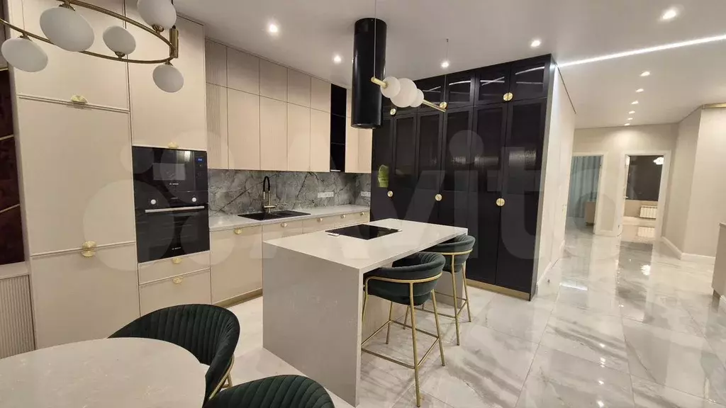 3-к. квартира, 100 м, 6/17 эт. - Фото 1