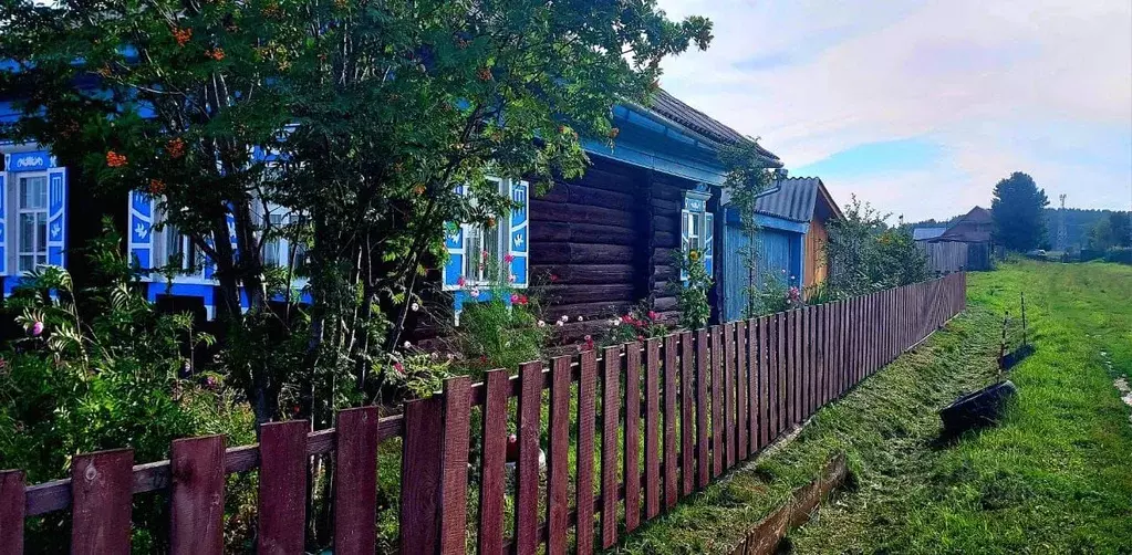 Дом в Красноярский край, Емельяновский район, с. Талое Зеленая ул., 1 ... - Фото 1