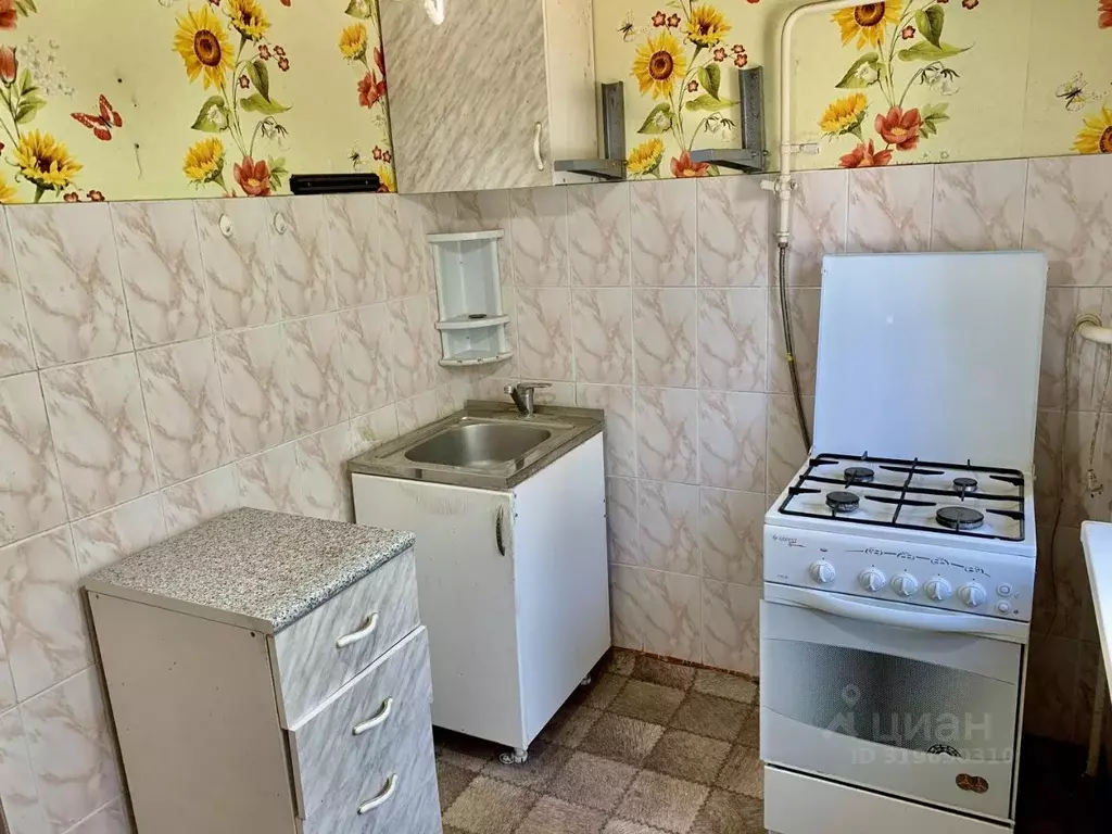 2-к кв. Ульяновская область, Димитровград ул. Курчатова, 10А (48.0 м) - Фото 0