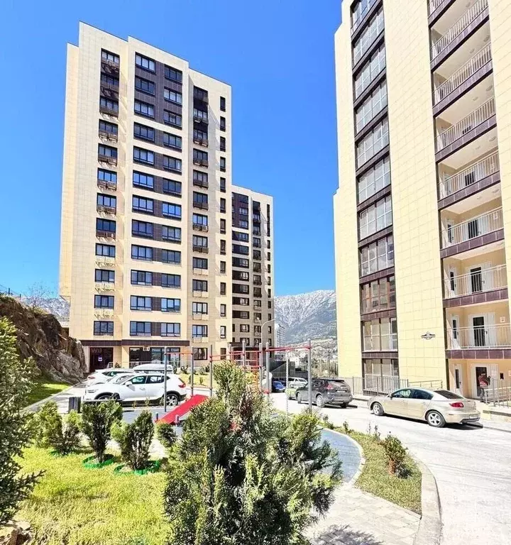 2-к кв. Крым, Ялта ул. Красноармейская, 36 (64.6 м) - Фото 1
