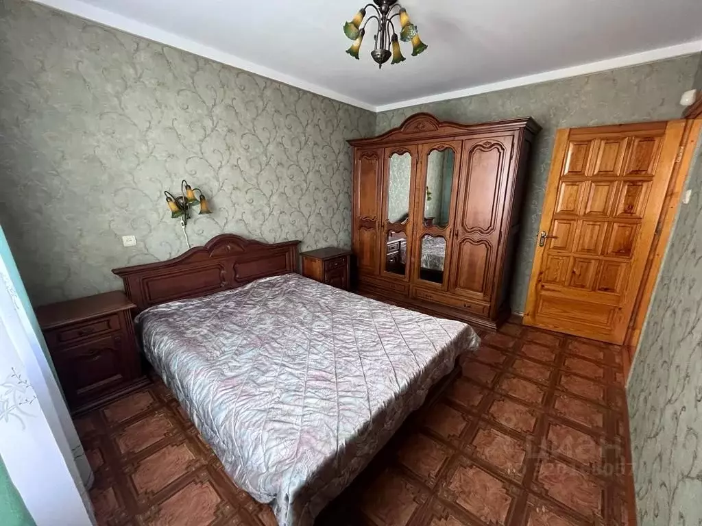 5-к кв. Крым, Симферополь ул. Балаклавская, 47 (120.0 м) - Фото 0
