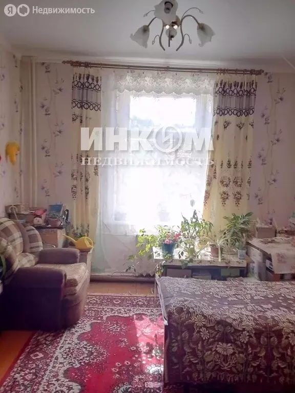 3-комнатная квартира: посёлок Озерки, Комсомольская улица, 5 (74.4 м) - Фото 1