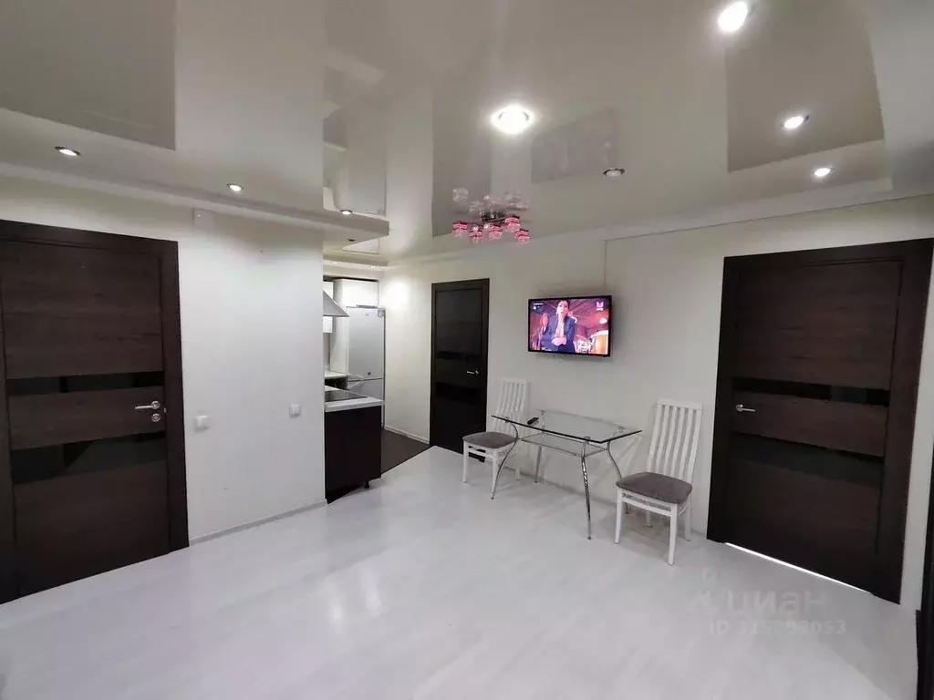 3-к кв. Кировская область, Киров ул. Правды, 2а (55.0 м) - Фото 0