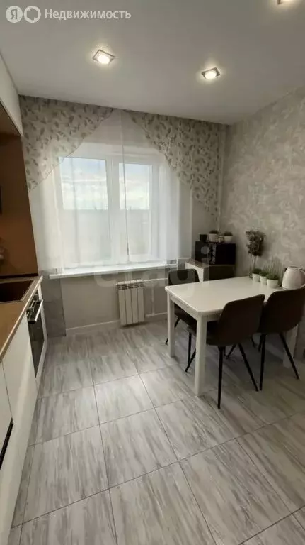 3-комнатная квартира: Бийск, Ленинградская улица, 55 (64 м) - Фото 2
