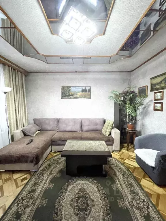 4-к кв. Челябинская область, Миасс просп. Макеева, 42 (78.7 м) - Фото 1