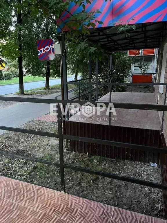 Торговая площадь в Ульяновская область, Ульяновск просп. 50-летия ... - Фото 2