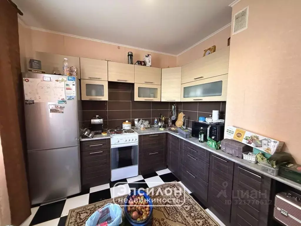 1-к кв. Курская область, Курск просп. Вячеслава Клыкова, 49 (37.5 м) - Фото 1